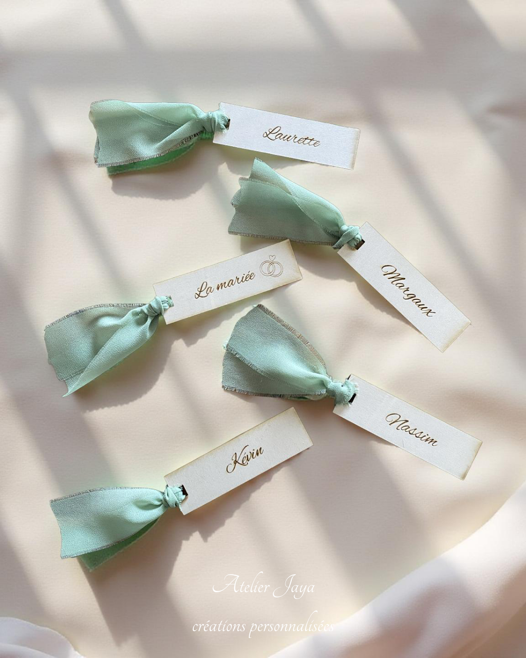 Marque-place en bois personnalisé